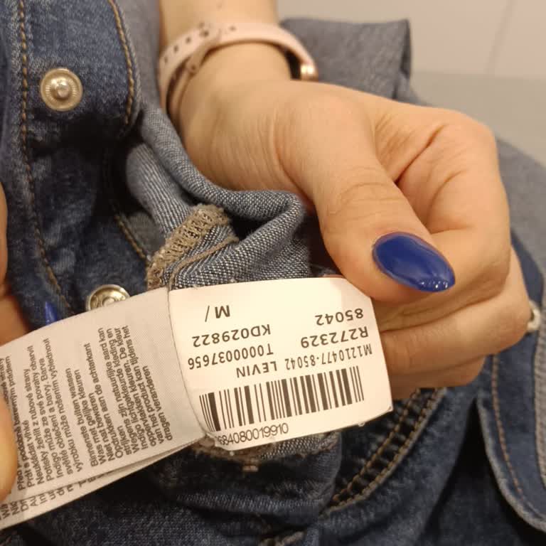 Mavi Gömleğimin Değişimi Yerine Başka Ürün Almaya Zorlandım, Gömleğimi Geri İstiyorum