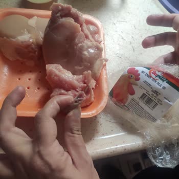 A101'den Aldığım Kemiksiz But Izgarada Kemik Çıktı, Kontrol Eksikliği Endişelendiriyor