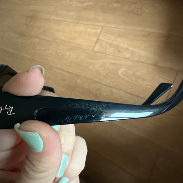 Rayban Gözlükte Üretim Hatası Ve İade Sorunu