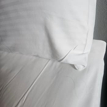 Seturdan Kirli Ve Sorunlu Oda Mağduriyeti Üzerine İlgisiz Müşteri Hizmeti