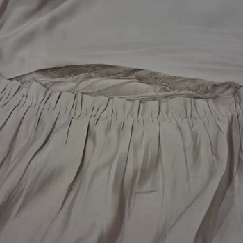 Satın Aldığım Elbise Kısa Sürede Kumaşından Parçalandı