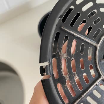 Kısa Sürede Bozulan Ve Yapışan Air Fryer Hayal Kırıklığı