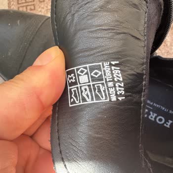 Aldığım Bot Ve Ayakkabıda Renk Solması Ve Açılma Sorunu