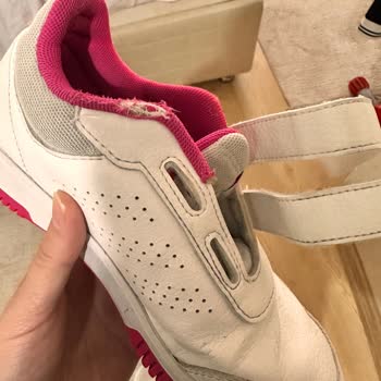 Adidas Ayakkabılarım Kısa Sürede Parçalandı, İade Reddedildi