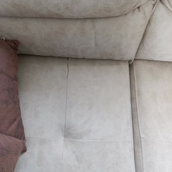 Teslim Edilen Teşhir Ürünü Ve Geciken Koltuk Takımı Onarımı