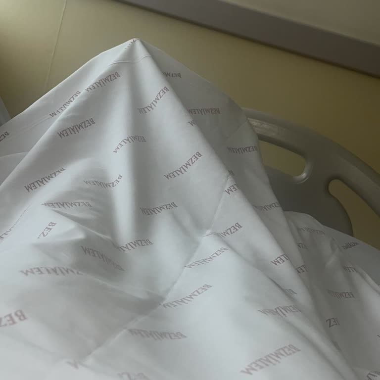 Ağrıyla Beklediğim Saatler Ve İlgisiz Personellerin Hastane Deneyimi