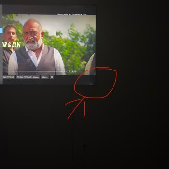 Philips TV Ekranında Açıklıktan Sızan Işık Ve İlgisiz Müşteri Hizmetleri
