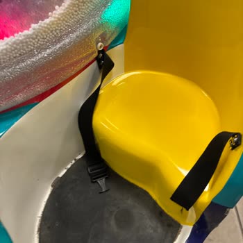 Oyun Alanı Çalışanlarının İlgisiz Ve Umursamaz Tavrı