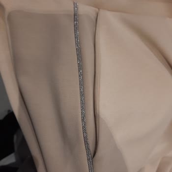 Simli Eşofman Altı Cilt Tahrişi Ve Yetersiz Müşteri Hizmeti