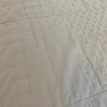 Kısa Sürede Yıpranan Yatak Örtüsü Ve Tüylü Yastıklar İçin Destek Talebi