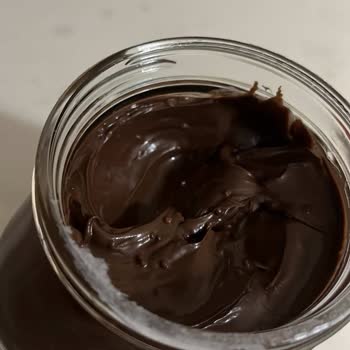 Nutella Kavanozunda Pütürlü Ve Tuhaf Doku Sorunu