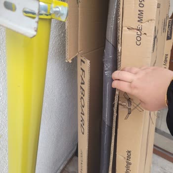 Kargomuz Bina Girişine Ağzı Açık Bırakıldı, Güvenlik Ve Teslimat Sorunu Yaşadık