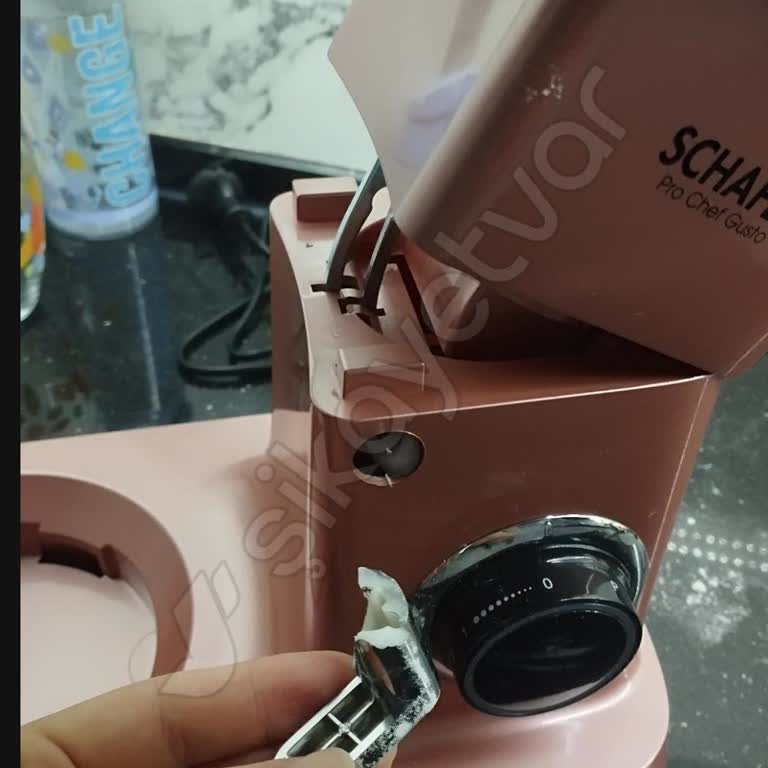 Schafer Prochef Gusto Mikserin Kolu 3. Kullanımda Kırıldı