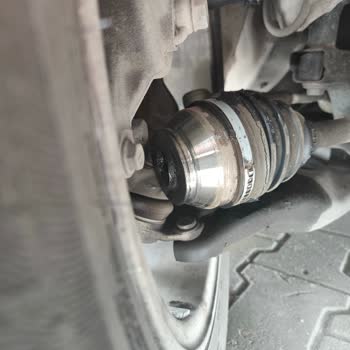 Yetkili Servis Hatalı Onarım Sonrası Araçsız Mağduriyet