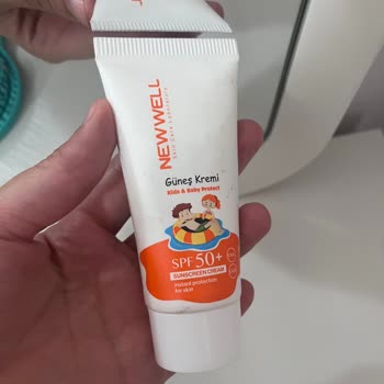 Kullanılmamış Güneş Kremi Yüzümde Kabarcıklara Sebep Oldu