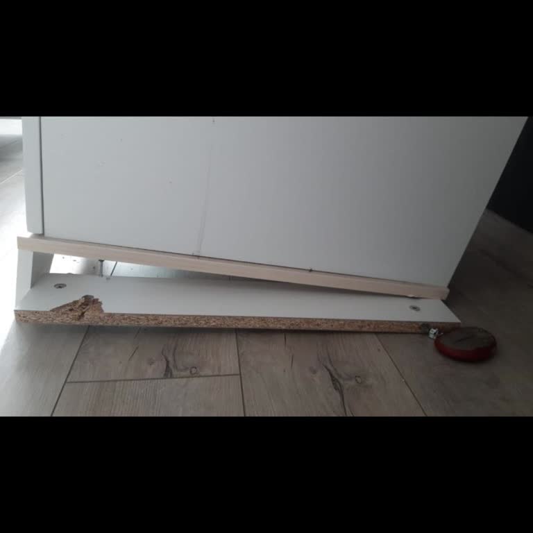 Almila Mobilya'nın Garantisi Sorunlu, Ürün Sağlam Değil Ve Müşteri Azarlanıyor