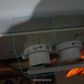 Arçelik Ocaklı Fırında Yön İbareleri Siliniyor Ve Renk Sararıyor