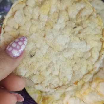 Eti Gong Ürününün İçinden Şüpheli Siyah Lekeler Ve Yabancı Madde Çıktı