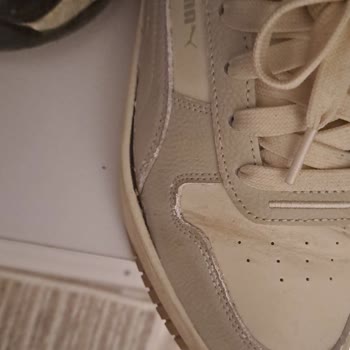 Aldığım Puma Ayakkabının Yanları Kısa Sürede Açıldı, Orijinalliğinden Şüpheliyim