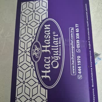 Baklava Alırken Kötü Muamele Ve Kırık Dilimler Verilmesi Deneyimi