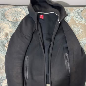 Kısa Sürede Renk Değişimi Ve Yetersiz Müşteri Desteği