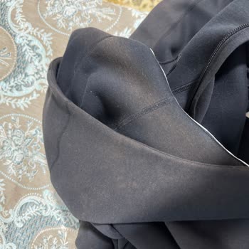 Kısa Sürede Renk Değişimi Ve Yetersiz Müşteri Desteği