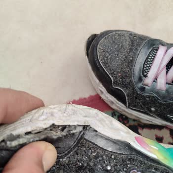 Skechers Çocuk Ayakkabısı Kısa Sürede Bozuldu, Firma Sorumluluk Almıyor