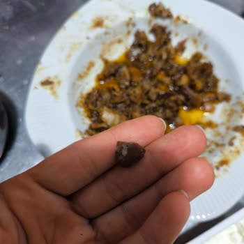 Migros'tan Alınan Kokoreçte Yabancı Madde Ve Kalite Sorunu