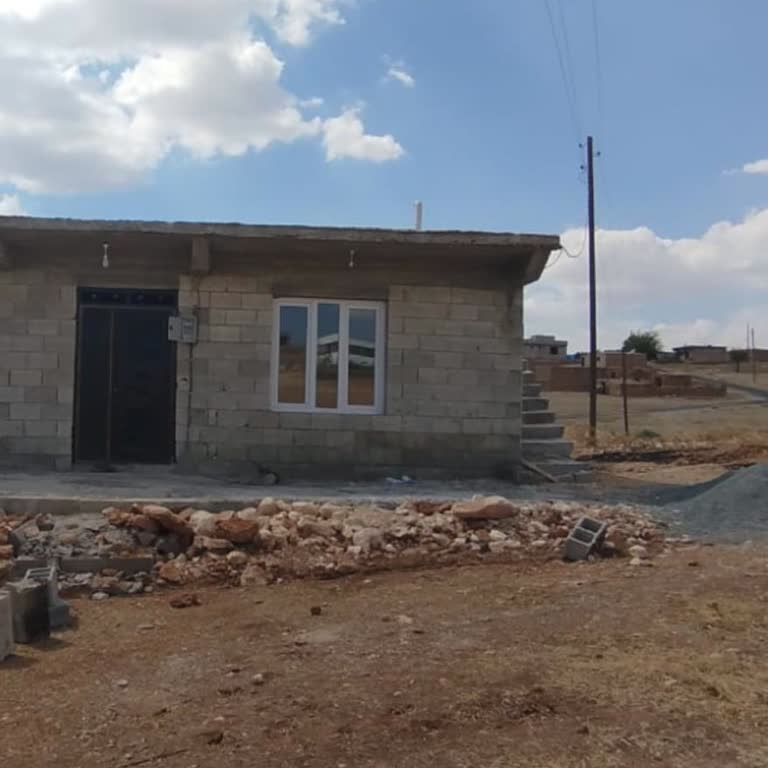Dicle Elektrik Dağıtım Evimin Üzerinden Geçen Tehlikeli Elektrik Telleri İçin Acil Müdahale Talebi