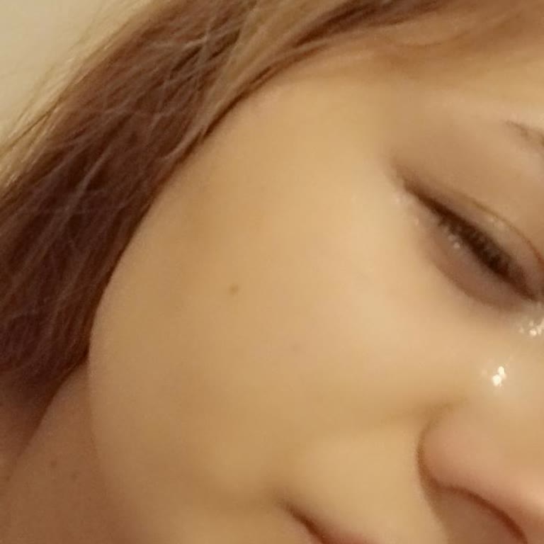 Aldığım Far Paleti Gözümde Yanma Ve Sulanma Yaptı!