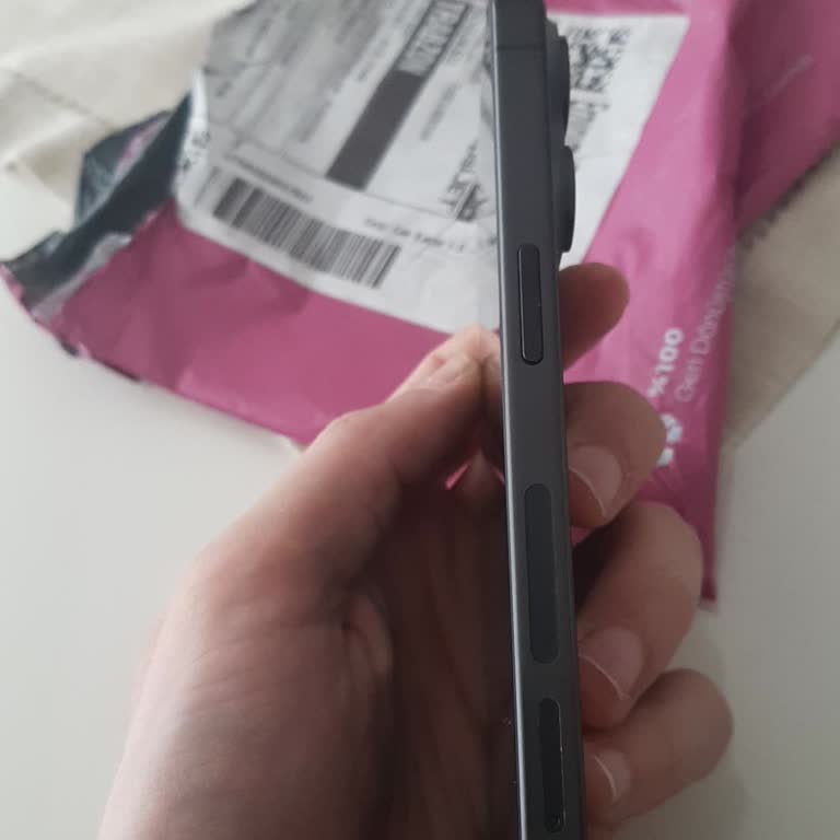 Kullanılmış İphone Gönderildi Para İadesi Ve Değişim Yapılmadı