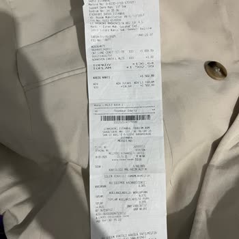 LCW'den Aldığım Blazer Ceketin Lekeleri Ve Kalitesiz Kumaşı Mağdur Etti