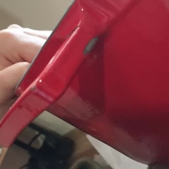 Aras Kargo İle Siparişlerim Hasar Görüyor Ve Personel Davranışları Sorunlu