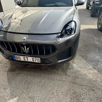 Yetkili Serviste Aracım Otoparkta Hasar Gördü, Mağdur Edildim