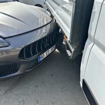 Yetkili Serviste Aracım Otoparkta Hasar Gördü, Mağdur Edildim