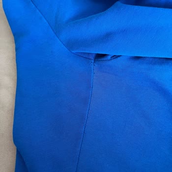 İlk Giymede Sökülen Ürün Ve Mağaza İlgisizliği