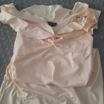 Geç Teslimat Ve Yanlış Kumaş Nedeniyle Mezuniyet Elbisemi Giyemedim