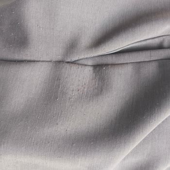 İlk Giyişte Tiftiklenen Pantolon Ve Sorunlu İade Süreci