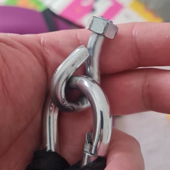 Svava Salıncak Aparatının Kırılması Sonucu Güvenlik Sorunu