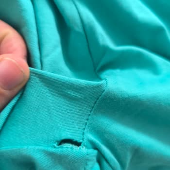 İndirimli Aldığım Elbise Yırtık Geldi Mağduriyetim Giderilmiyor