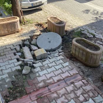 Açık Foseptik Kapağı Ve İhmal Edilen Çevre Düzenlemesi Sağlığımızı Tehdit Ediyor