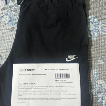 Nike Eşofman İlk Yıkamada Çekti Ve Renk Attı Mağaza Çözüm Sunmadı