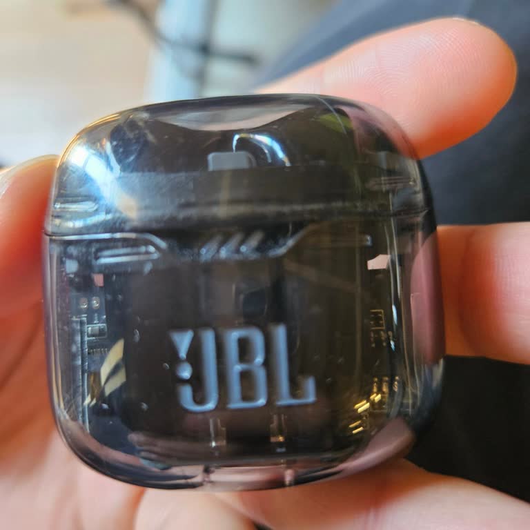 JBL Tune Flex Kulaklıkta Şarj Ve Bağlantı Sorunları Yaşıyorum