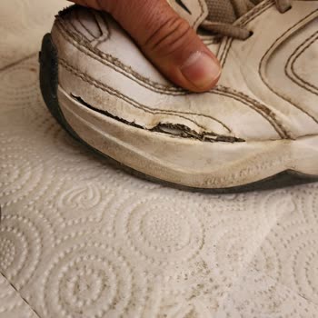 Nike Air Monarch Ayakkabıda Kısa Sürede Açılma Ve Garanti Sorunu