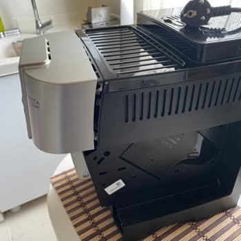 Kırık Kahve Makinesi Ve Yetersiz Müşteri Hizmetiyle Yaşadığımız Mağduriyet