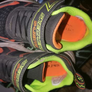 Garantili Denilen Çocuk Spor Ayakkabısı Kısa Sürede Yıprandı, Garanti Kabul Etmedi
