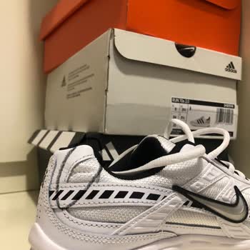 Intersport Defolu Ürün ve Uzayan İade Süreci Nedeniyle Hayal Kırıklığı