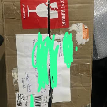 Sürat Kargo İle Gönderdiğim Bilgisayar Kasası Hasarlı Ulaştı, Tazmin Sürecinde Mağdur Edildim