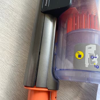 Dört Ayda Arızalanan Süpürgeye Ve İlgisiz Servise Tepki