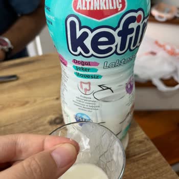 Altınkılıç Kefir İçerisinden Plastik Parça Çıkması